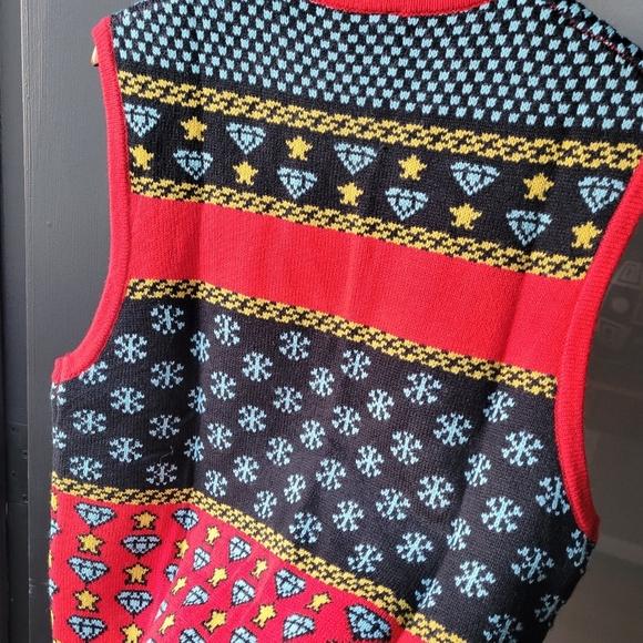 MINT RUN THE JEWELS SWEATER VEST CHRISTMAS SMALL LIMITED EDITION 2017 HIP HOP - Picture 10 of 12